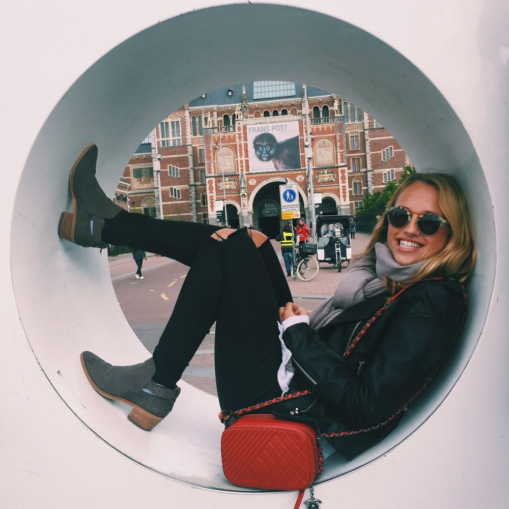 Meet your Posher, Kelly